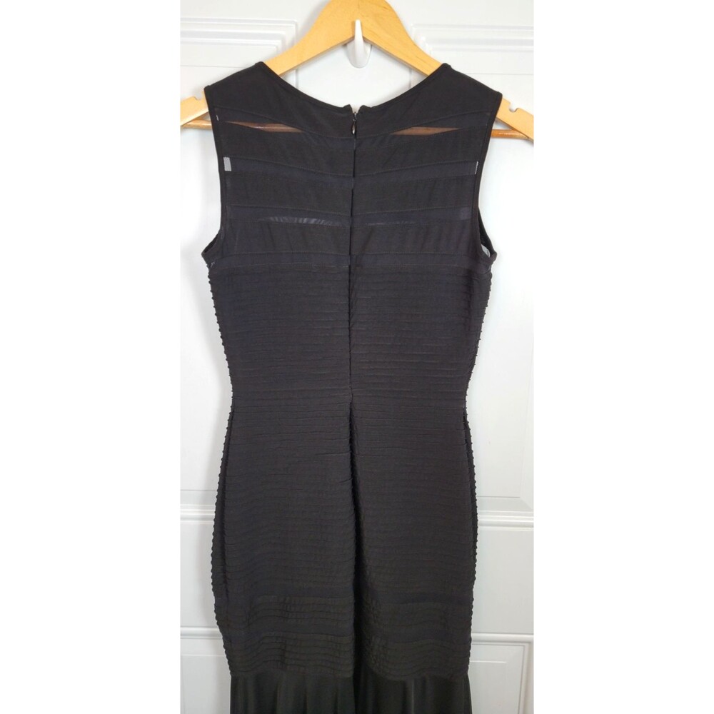 Xscape Sleeveless Formal Maxi Dress Size 4 - Picture 6 of 8